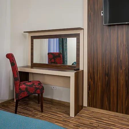 Hotell Pirita & 3*