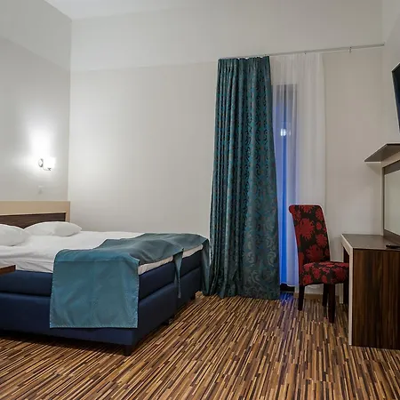 Pirita & Hotel Tallin
