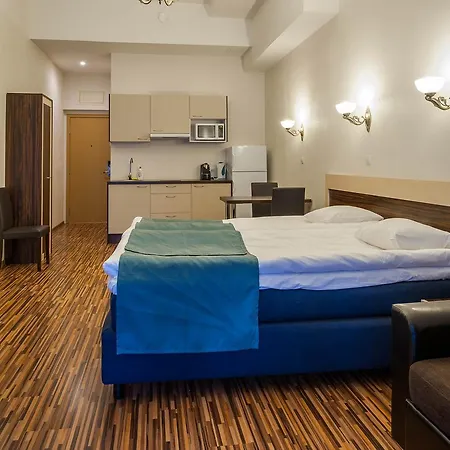 Hotel Pirita & 3*