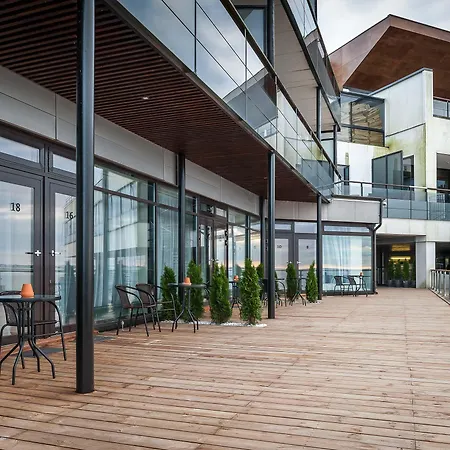 Pirita & Отель 3*